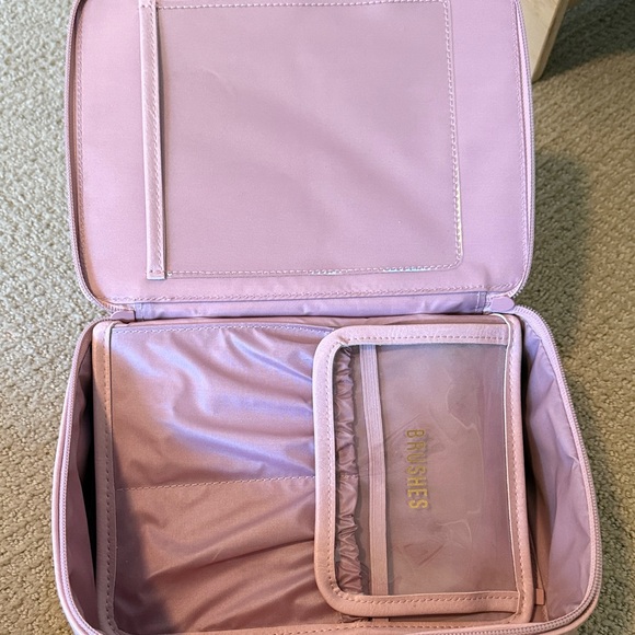 BEIS | Cosmetic Bag in Atlas Pink - Picture 6 of 8